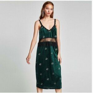 zara emerald green velour embroidered stud lace midi dress M